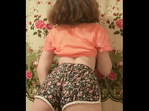 ❤️ دختر جوان سکسی که شورتش را جلوی دوربین در می آورد ❤ پورنو زیبا در fa.sexvideogif.ru ❌️